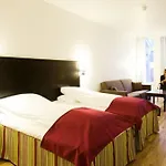Thon Polar 4*